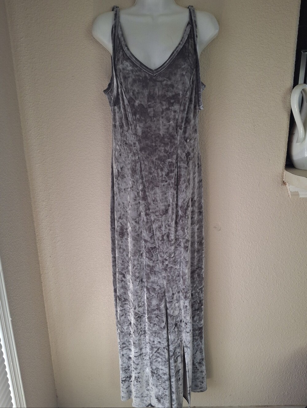 Walter Baker Nwt Med Women's Velvet Maxi Slip Dress - Silver Gray Whimsigoth